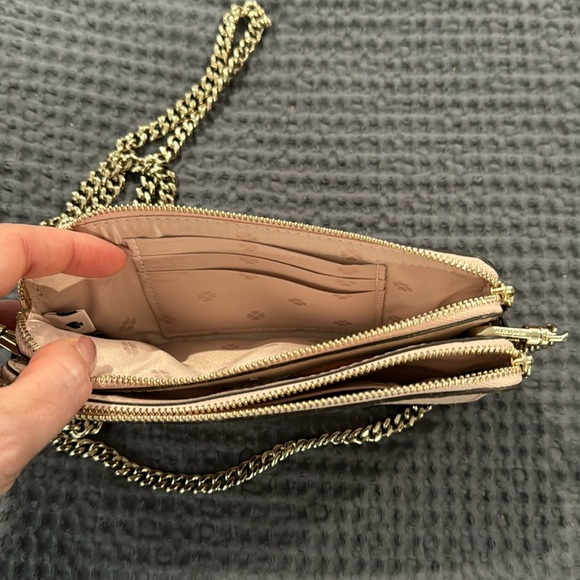 Kate spade crossbody clutch - Picture 5 of 12